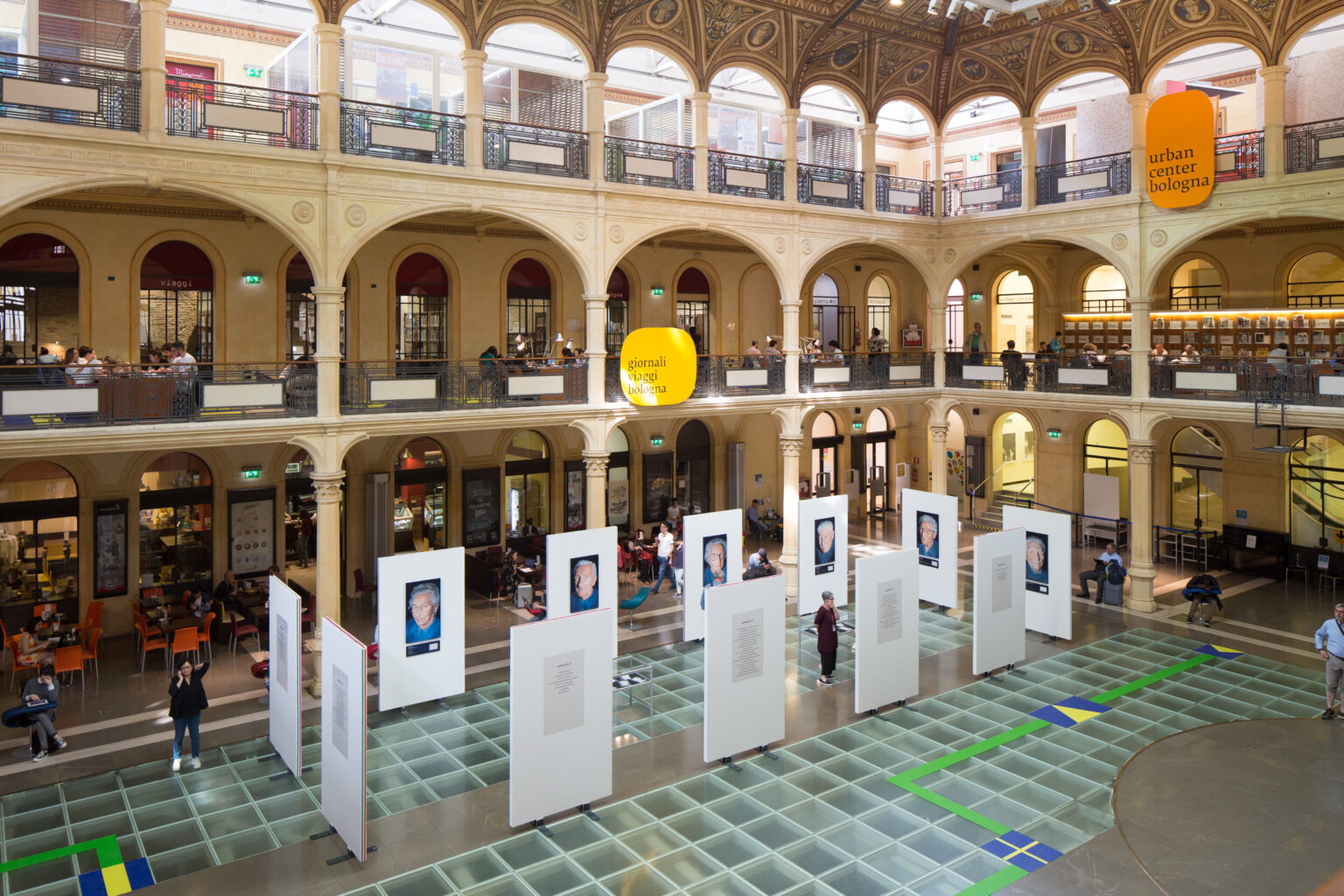 230418  BOLOGNA ISTALLAZIONE MOSTRA CIò CHE RESIATE DI ANTONELLA CINELLI .Foto di A.RUGGERI